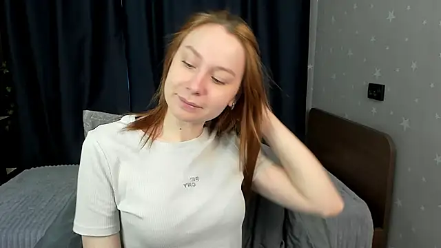 Lola Raivis  online show from February 2026 04:10:01 AM