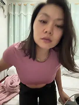 ruanruan05 online show from March 2026 11:36:02 AM