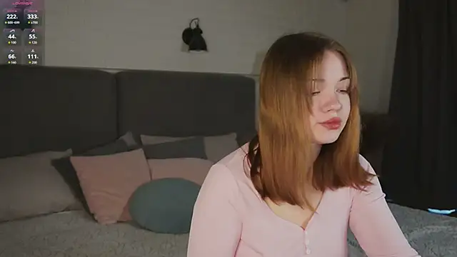 Snapshot of Kiss_Moon chatting on February 2026 06:56:02 AM Kiss Moon online show from February 2026 06:56:02 AM