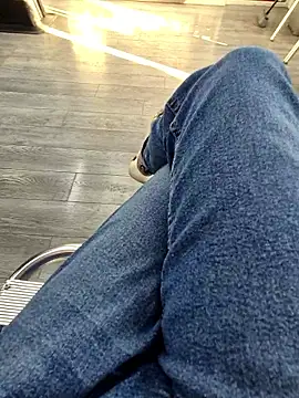 vali23 online show from January 2026 09:24:02 AM