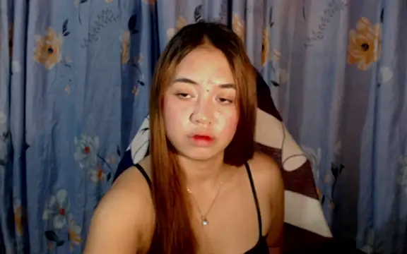 pinay mayahiga online show from April 2026 12:43:01 PM
