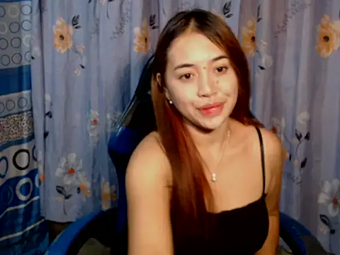 pinay mayahiga online show from April 2026 06:14:01 PM