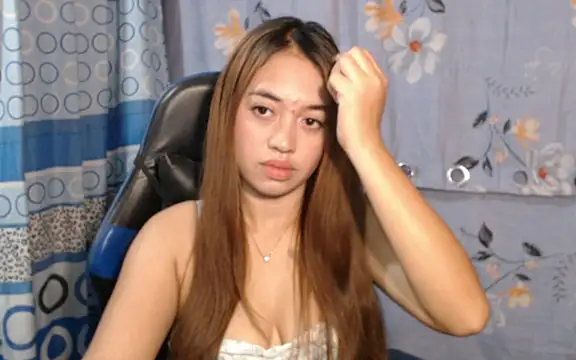 pinay mayahiga online show from March 2026 01:15:02 PM