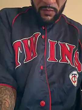 CcincoVilla online show from April 2026 06:27:01 AM