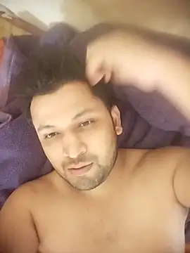 Pravin9562 online show from February 2026 05:58:02 AM