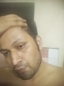 Pravin9562 online show from February 2026 07:35:02 PM