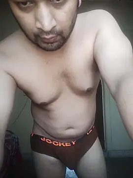 Pravin9562 online show from April 2026 07:37:02 AM