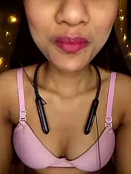 Maliha Chowdhury online show from February 2026 07:32:01 PM