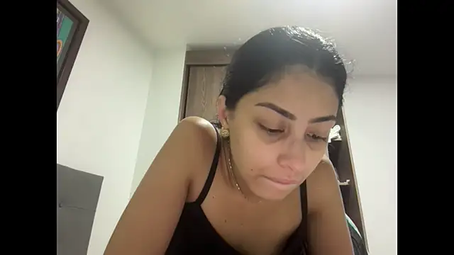 AbrilSantosxo online show from June 2026 01:16:02 PM