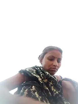 Snapshot of Juli_rathore chatting on June 2026 12:10:01 AM Juli rathore online show from June 2026 12:10:01 AM