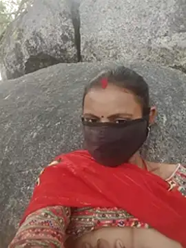 Snapshot of Juli_rathore chatting on May 2026 02:55:02 AM Juli rathore online show from May 2026 02:55:02 AM