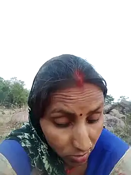Snapshot of Juli_rathore chatting on June 2026 11:53:02 PM Juli rathore online show from June 2026 11:53:02 PM