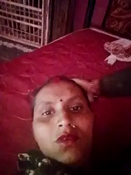 Snapshot of Juli_rathore chatting on April 2026 06:53:01 AM Juli rathore online show from April 2026 06:53:01 AM