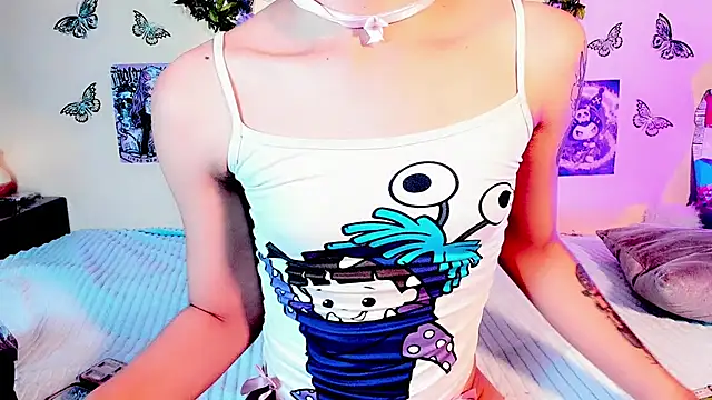 Miss-Saraii online show from April 2026 04:25:02 PM