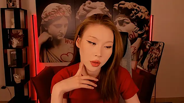 Snapshot of SarahRice chatting on February 2026 05:21:01 PM SarahRice online show from February 2026 05:21:01 PM