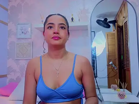 Emma Thompssonn online show from March 2026 11:55:02 AM