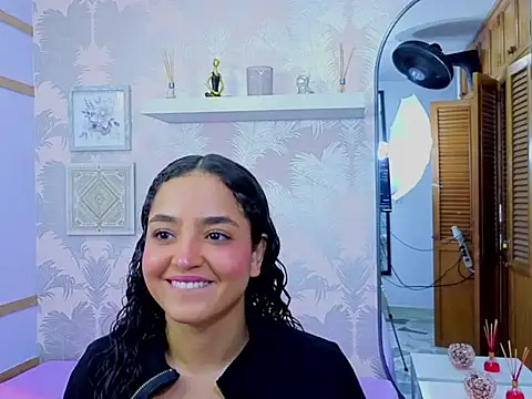 Emma Thompssonn online show from February 2026 11:50:01 AM