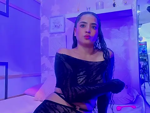 Emma Thompssonn online show from March 2026 11:59:02 AM