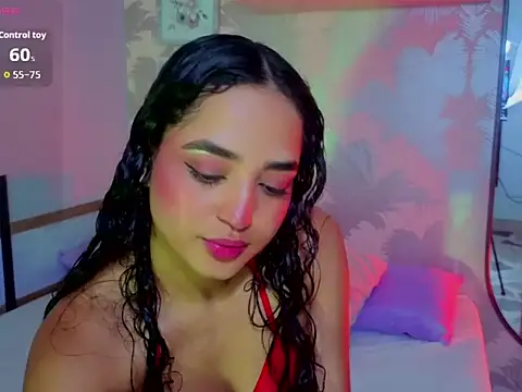 Emma Thompssonn online show from April 2026 12:11:02 PM