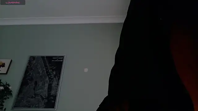 AndrewKenoxx  online show from April 2026 07:48:01 PM