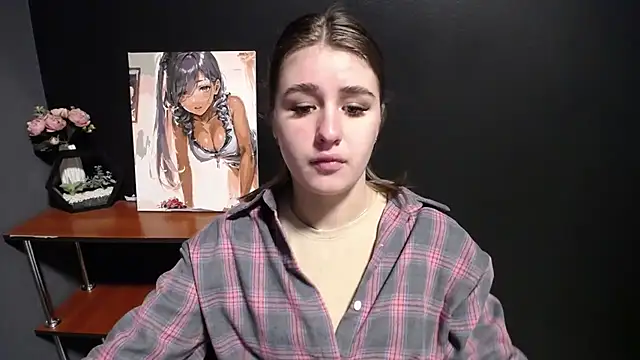 Sunny siren online show from February 2026 01:43:01 PM