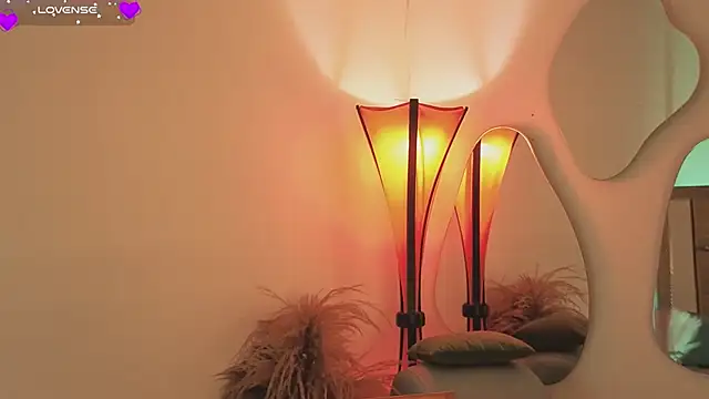 fransheskarossi online show from March 2026 11:56:02 AM