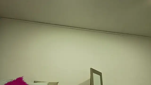 fransheskarossi online show from March 2026 11:54:01 AM