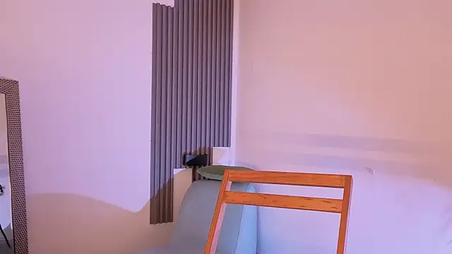 Snapshot of fransheskarossi chatting on February 2026 12:27:02 PM fransheskarossi online show from February 2026 12:27:02 PM