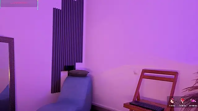 Snapshot of fransheskarossi chatting on March 2026 12:01:02 PM fransheskarossi online show from March 2026 12:01:02 PM