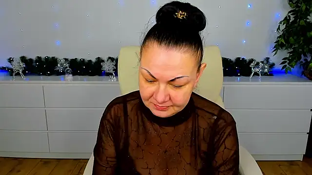 IrissMoon online show from January 2026 06:50:02 AM