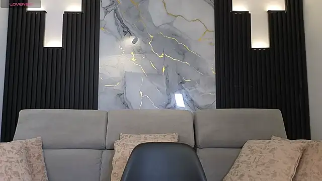 kimberlyvg online show from January 2026 02:31:01 PM