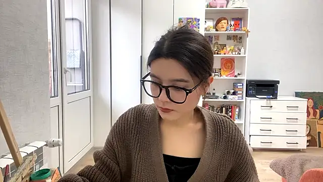 SaintMari online show from February 2026 12:12:02 PM