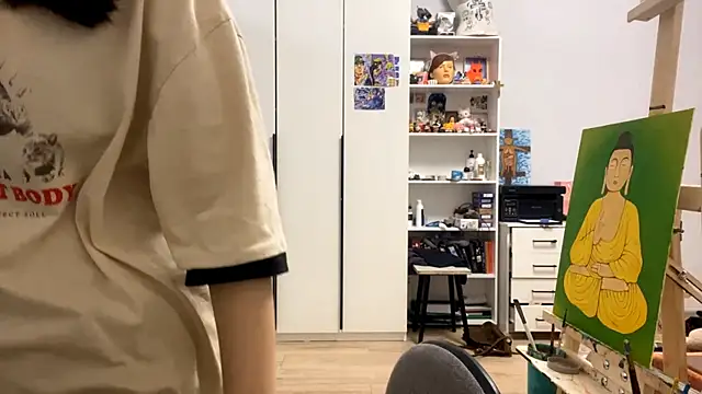 SaintMari online show from April 2026 02:13:02 PM