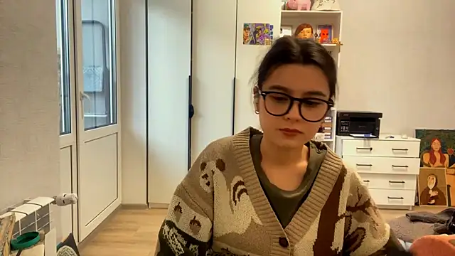 SaintMari online show from February 2026 12:14:01 PM