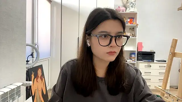 SaintMari online show from March 2026 12:21:01 PM