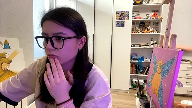 SaintMari online show from May 2026 02:19:02 PM