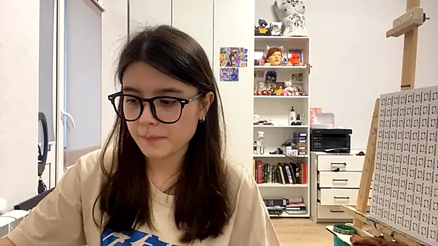 SaintMari online show from April 2026 02:24:01 PM