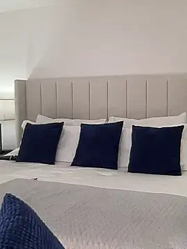 candyxtreox online show from June 2026 08:08:02 PM