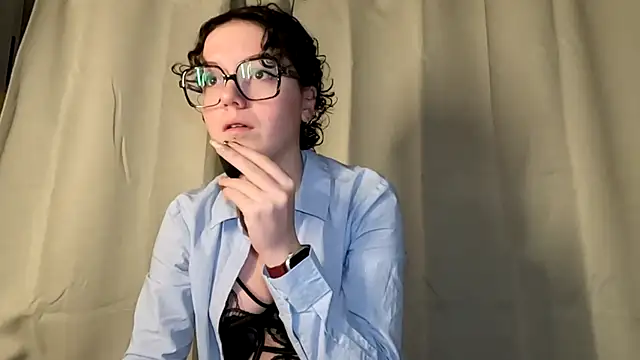 Snapshot of ju_juliette chatting on February 2026 10:21:01 PM ju juliette online show from February 2026 10:21:01 PM