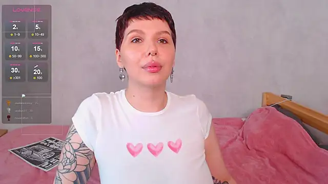 Snapshot of Elise_Day chatting on May 2026 10:36:01 AM Elise Day online show from May 2026 10:36:01 AM