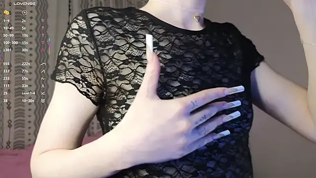 CarmaOlen online show from April 2026 07:32:01 PM