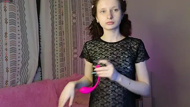 CarmaOlen online show from April 2026 07:09:02 PM