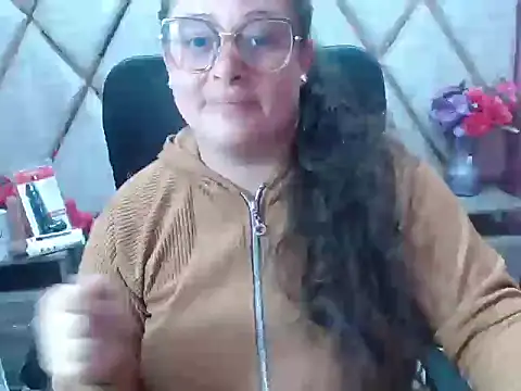 Sarah Boobs  online show from February 2026 03:29:01 AM