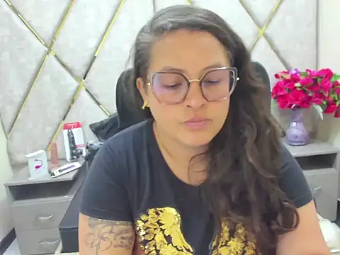 Sarah Boobs  online show from April 2026 03:30:01 AM