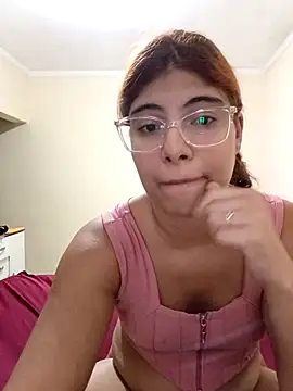 ruivinhaenegao online show from April 2026 09:32:01 PM