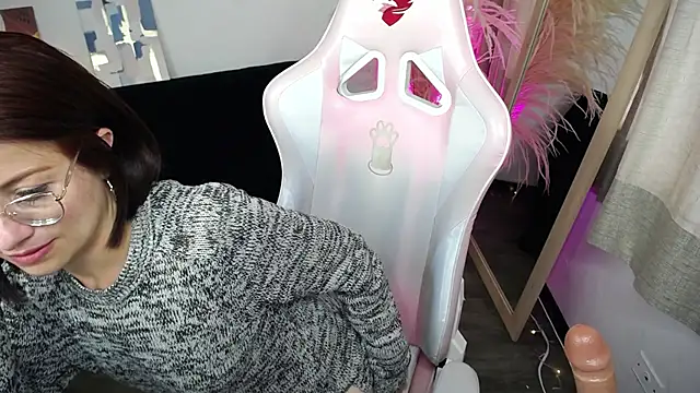 teylo80as online show from April 2026 07:58:02 PM