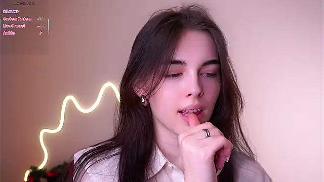 MirnaTellado online show from February 2026 06:06:01 PM