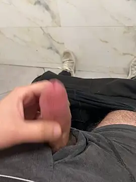 Ilyass heway online show from February 2026 01:41:02 PM