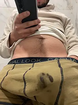 Ilyass heway online show from February 2026 01:33:01 PM