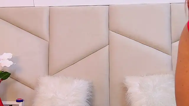 FarinaLyte online show from March 2026 08:20:01 PM